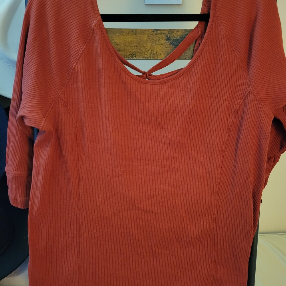 Maurices Rust Ribbed Top with Bow Detail Size XXL